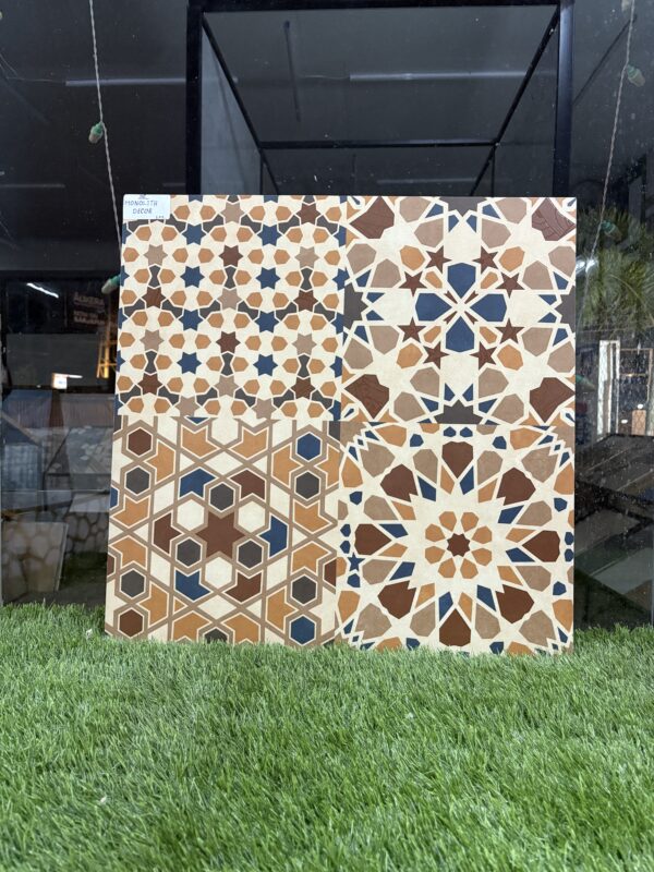 MONOLITH DECOR